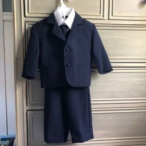 Infant/ Toddler Navy Suit size 18-24months